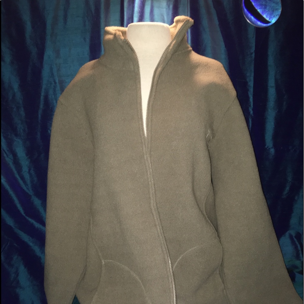 COMFORT FIT FLEECE JACKET